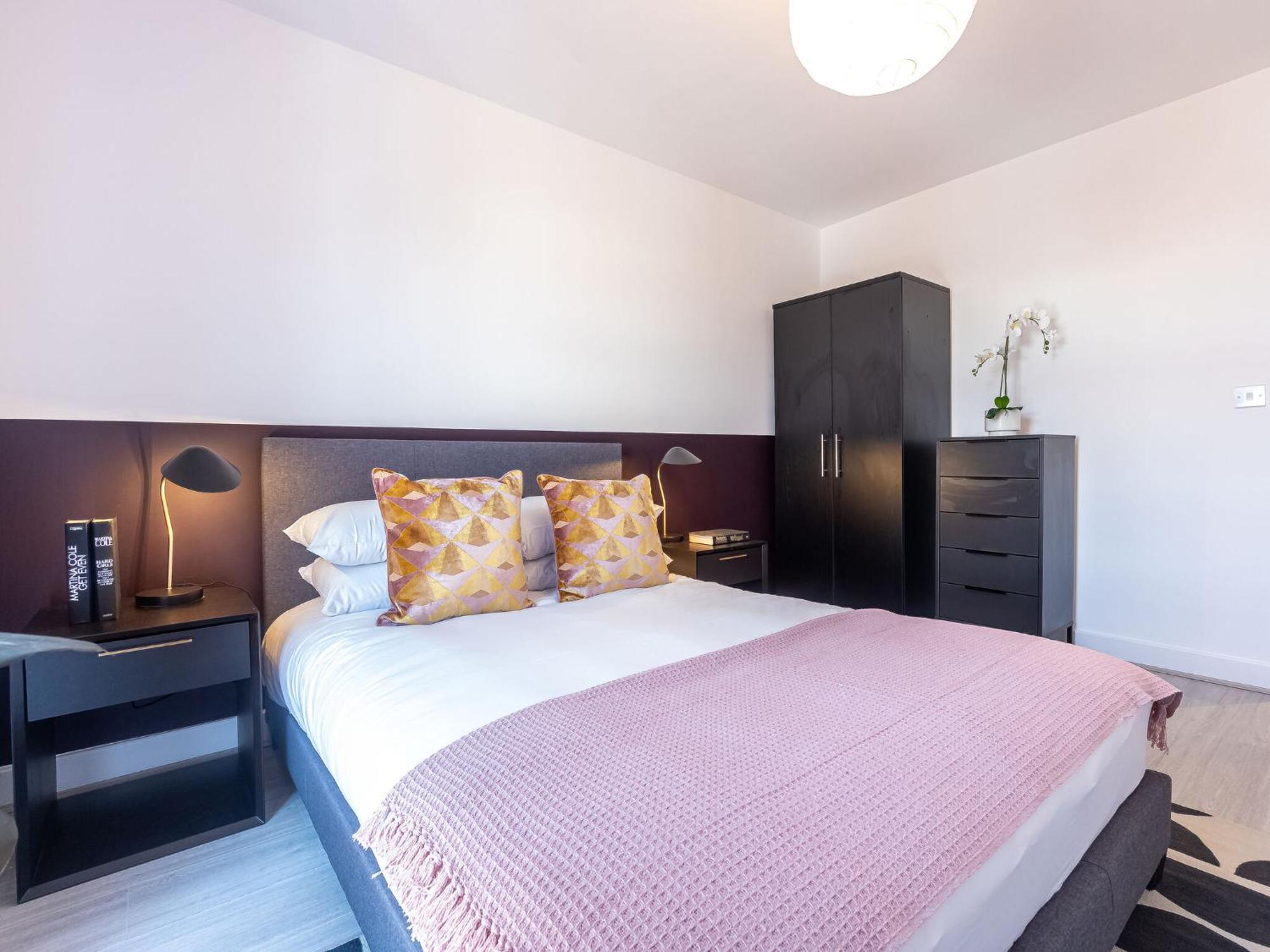 Pristine 1 And 2 Bedroom Apartments Near Business District By Belvilla Birmingham Exterior photo