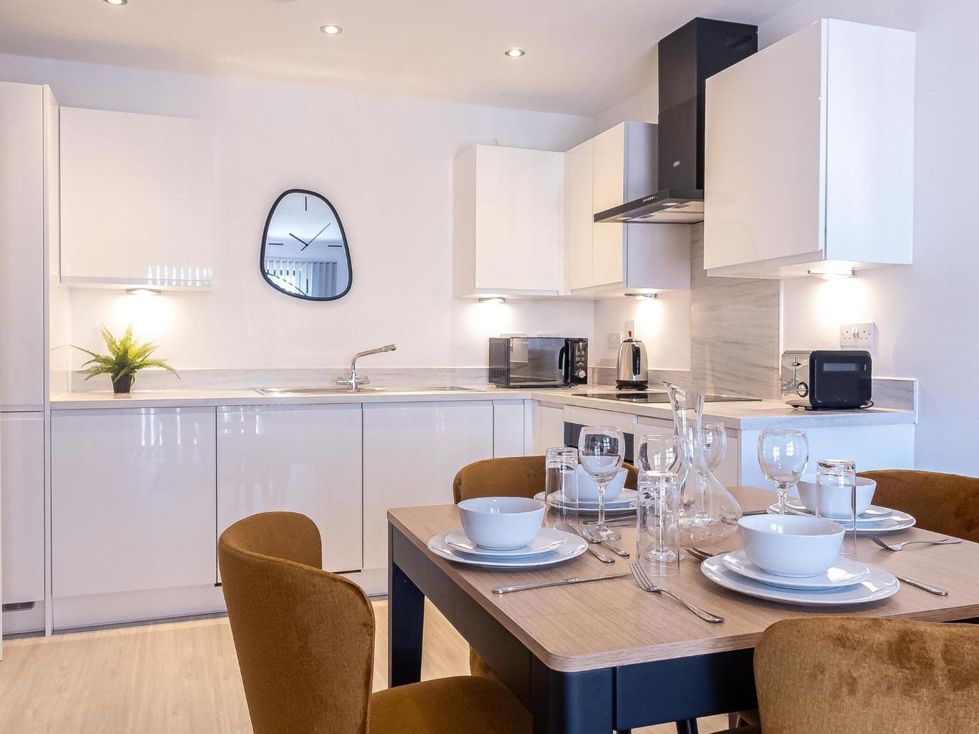 Pristine 1 And 2 Bedroom Apartments Near Business District By Belvilla Birmingham Exterior photo